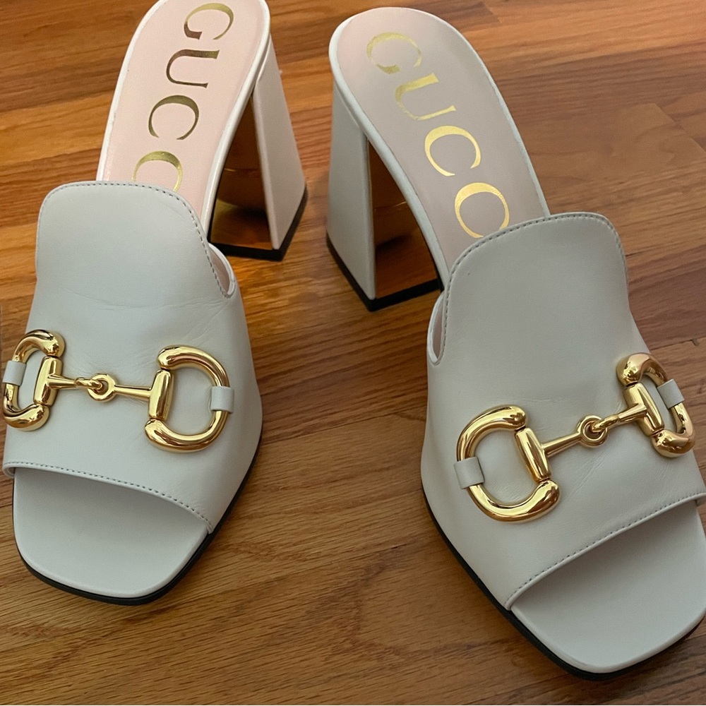 *ONE DAY SALE ONLY* Gucci Leather Horsebit Mule Sandals - Size 40